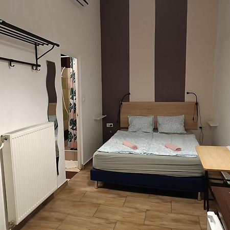 Downtown Apartments بودابست الغرفة الصورة